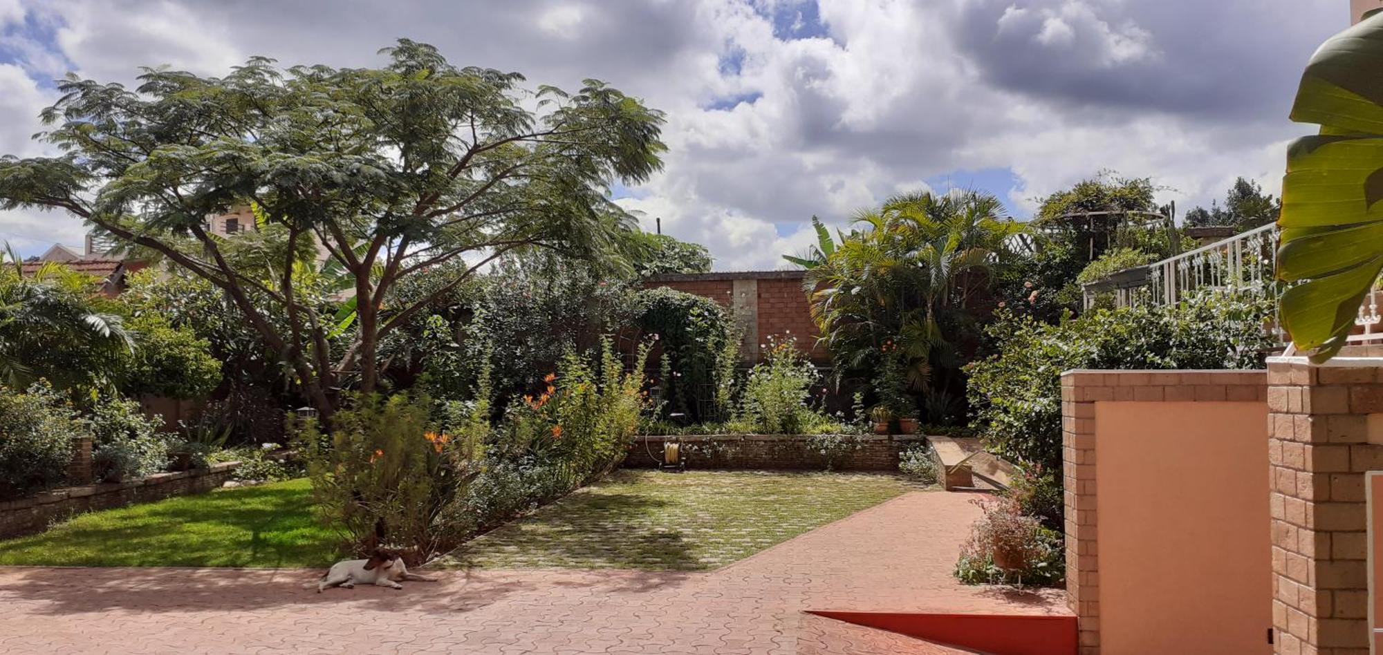 Chambre d'Hôte Villa Maritampona Antsirabe Exterior foto